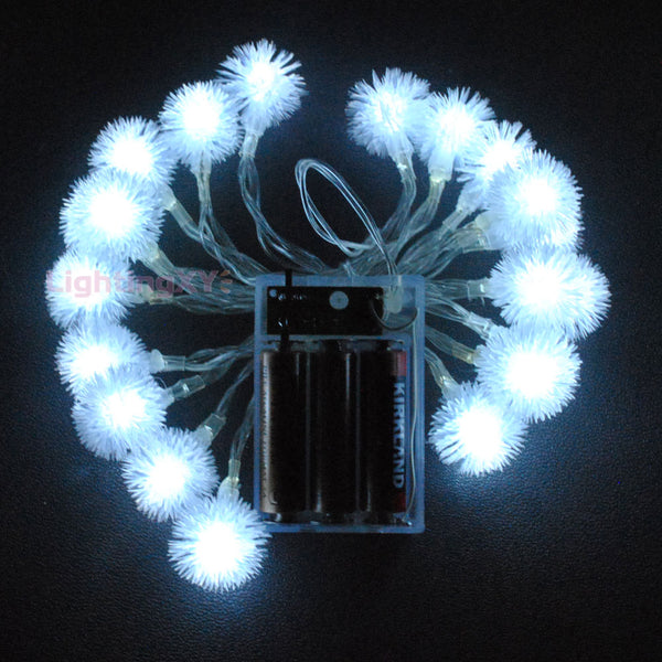 Battery Powered Cool White Snowball LED Fairy Lights Two Modes